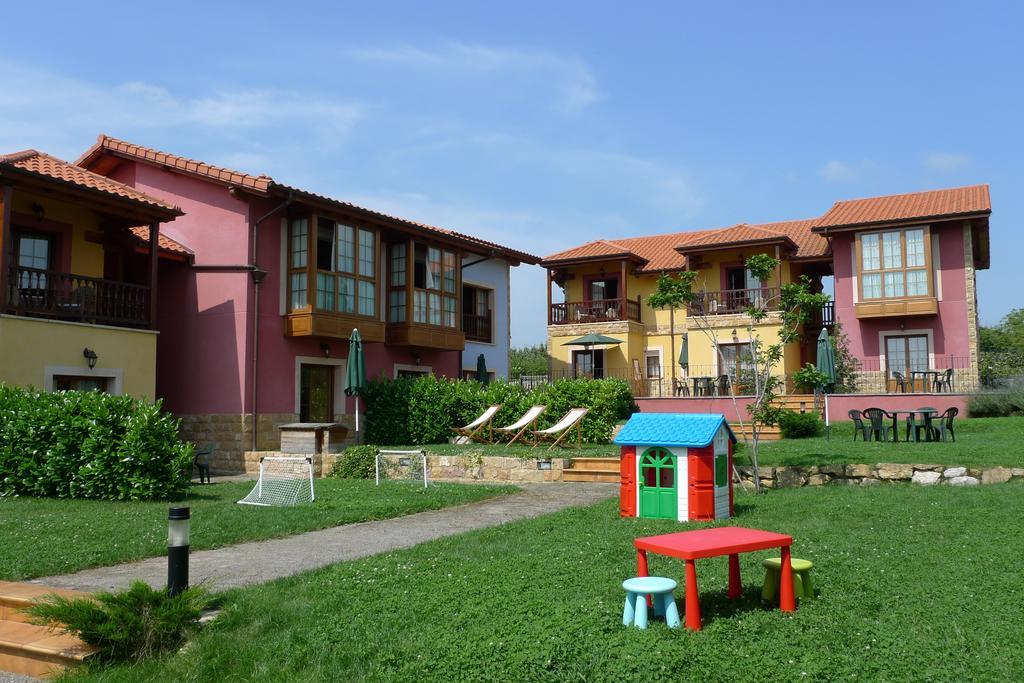Apartamentos Rurales Antojanes Granda  Bagian luar foto