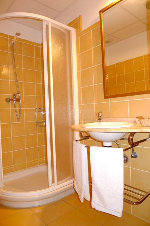 Apartamentos Rurales Antojanes Granda  Ruang foto