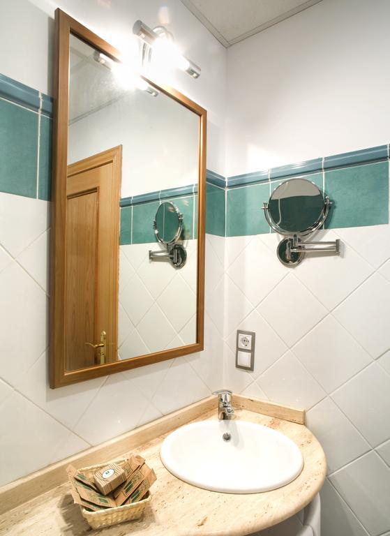 Apartamentos Rurales Antojanes Granda  Ruang foto