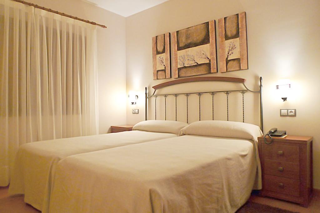Apartamentos Rurales Antojanes Granda  Ruang foto