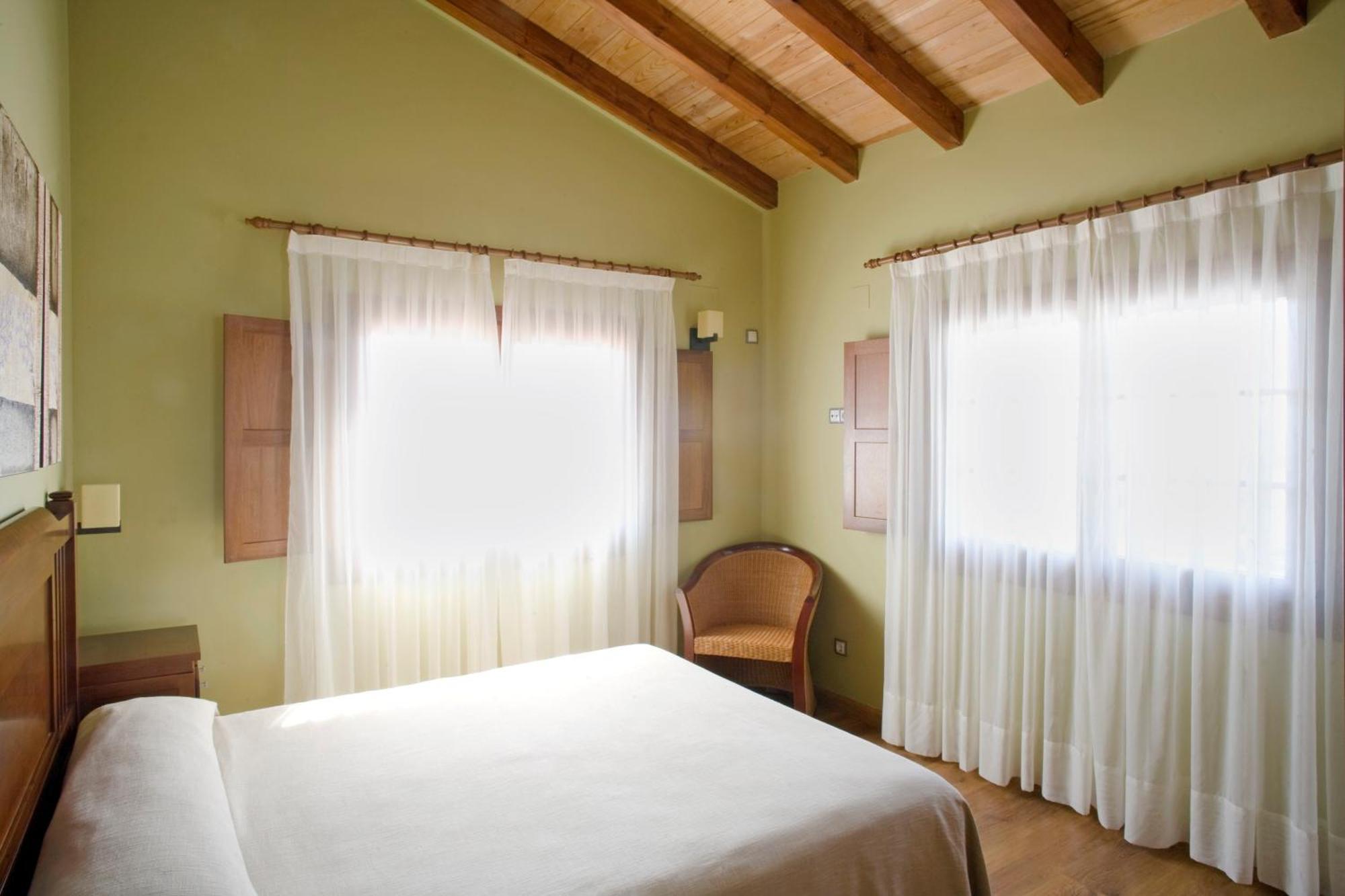 Apartamentos Rurales Antojanes Granda  Bagian luar foto
